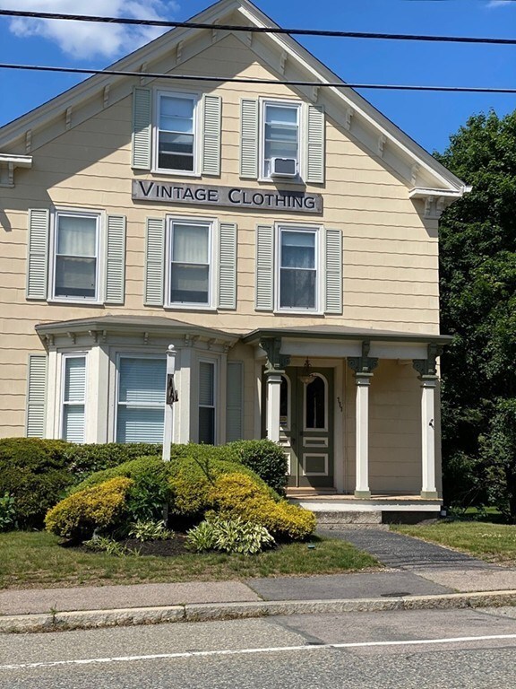 111 Main St unit 2, Upton, MA 01568 - photo 2