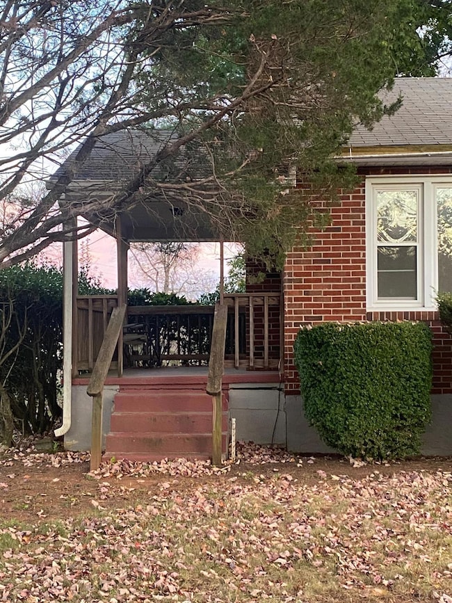 6101 Goode Rd, Goode, VA 24556 - photo 3