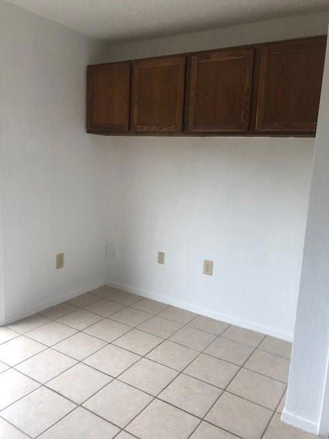 929 Meadowlark Cir, Granbury, TX 76049 - photo 4