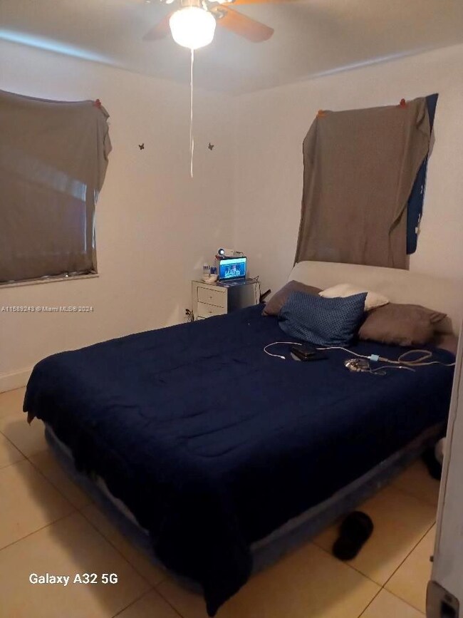 4023 Windsor Ave, West Palm Beach, FL 33407 - photo 2