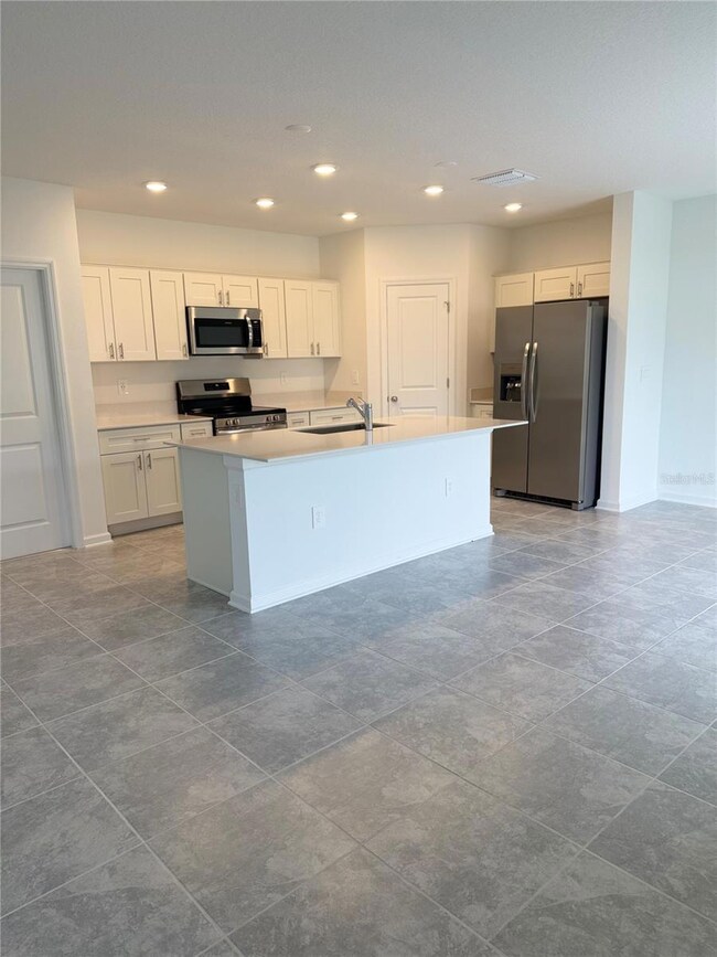 1326 Deepwater Cir, Eagle Lake, FL 33839 - photo 7