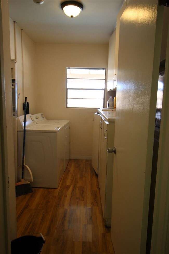990 W 6th St, Yuma, AZ 85364 - photo 5