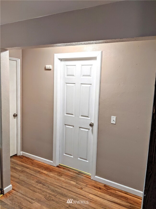 237 6th St NE, East Wenatchee, WA 98802 - photo 6