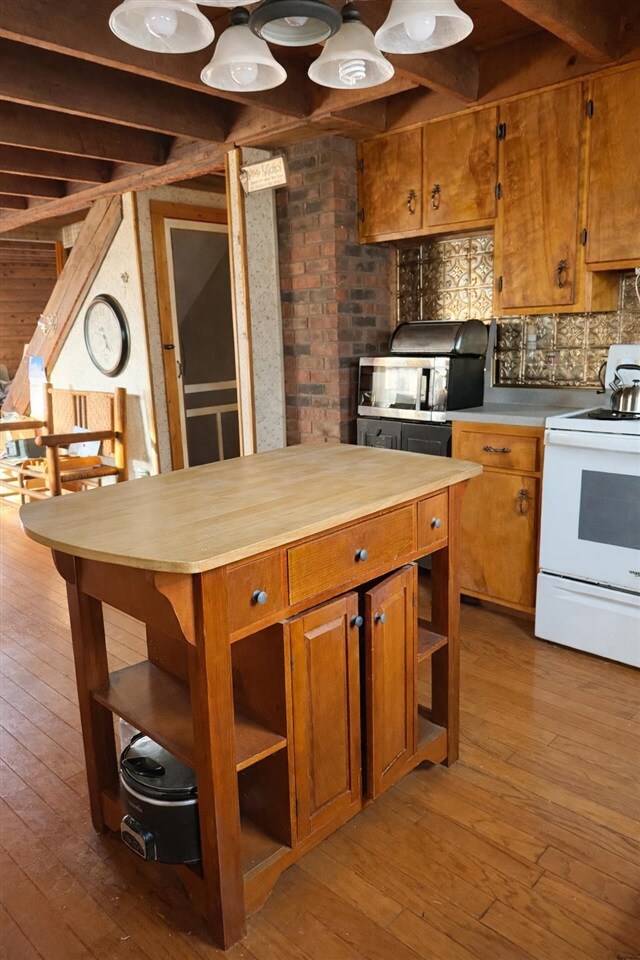 408 Doc Lonas Rd, Scottsville, KY 42164 - photo 7