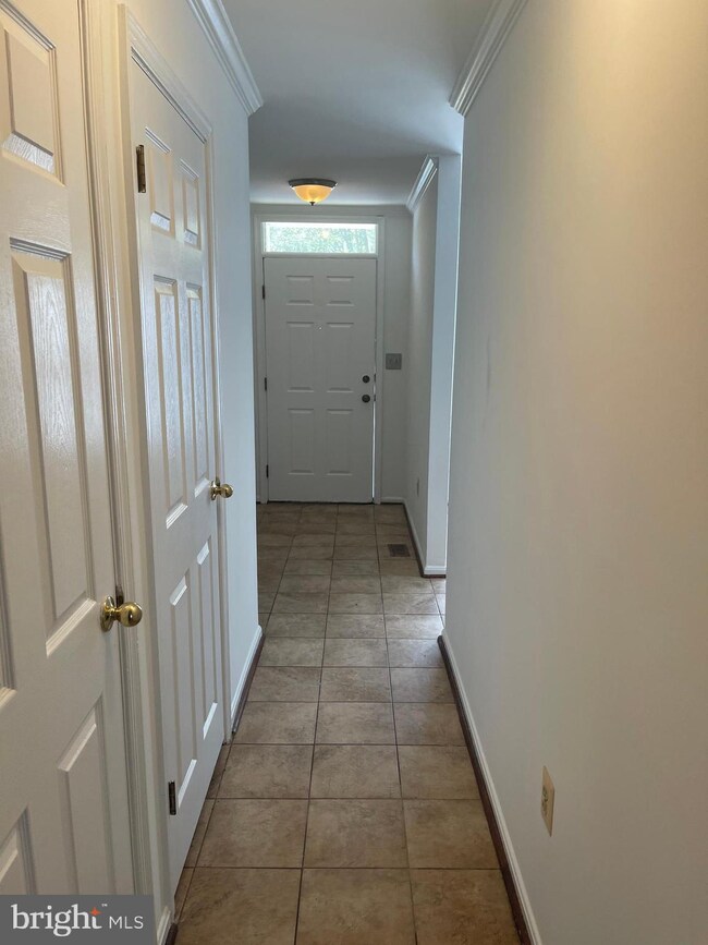 9324 Town Place Dr, Owings Mills, MD 21117 - photo 3