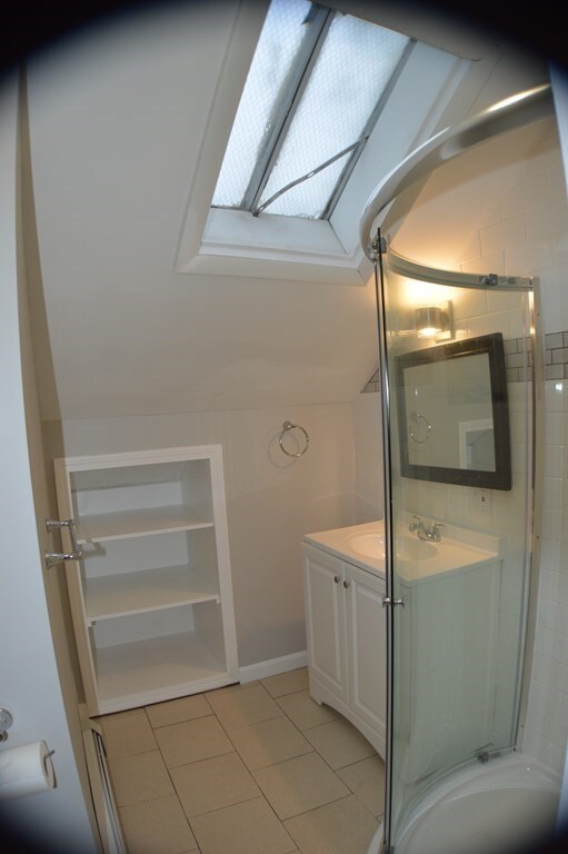 21 Humes St, Providence, RI 02907 - photo 4