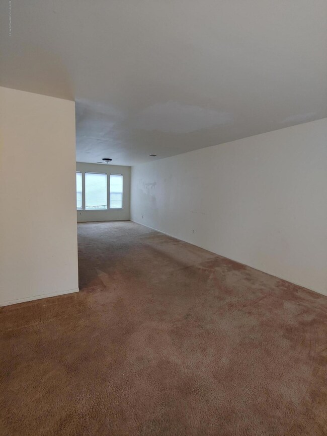 60 County Rd unit H044, Cliffwood, NJ 07721 - photo 5