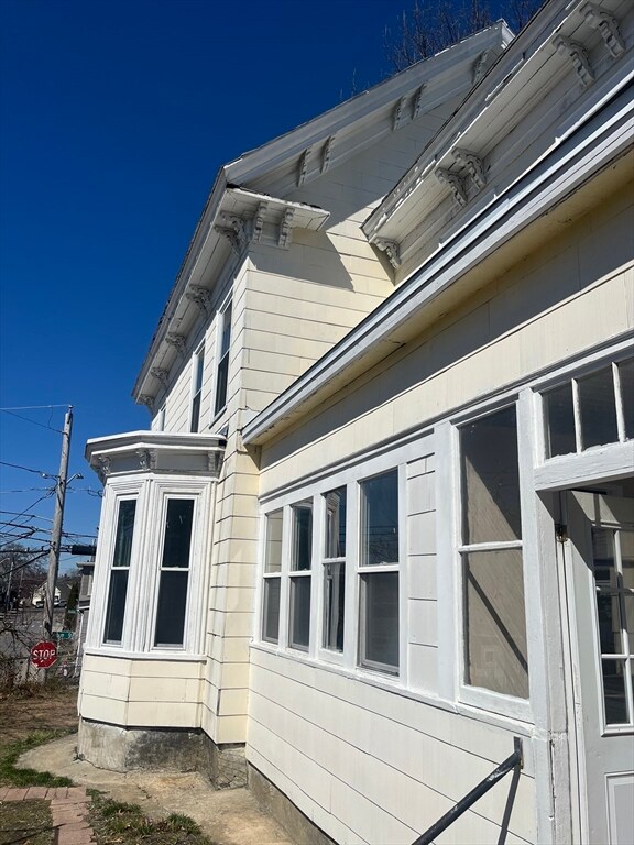 117 Coburn St, Lowell, MA 01850 - photo 3