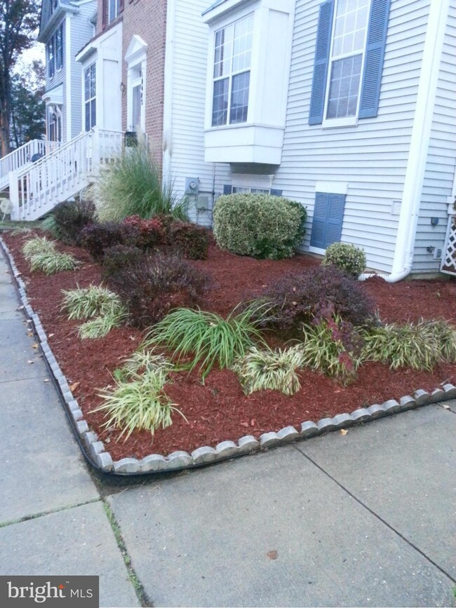 10486 Telluride Place, White Plains, MD 20695 - photo 2