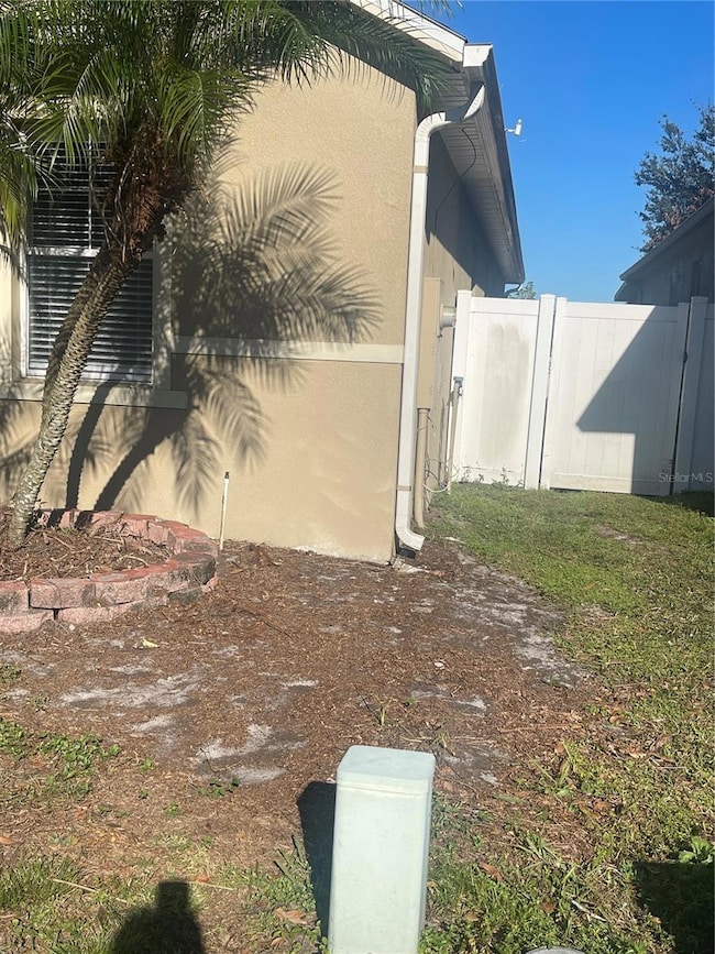 14869 Myakka Crown Dr, Orlando, FL 32828 - photo 2