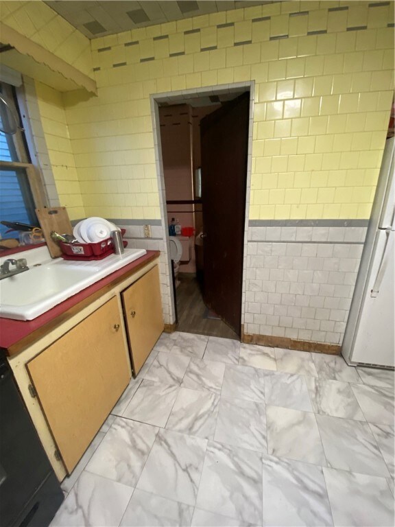 77 Whipple Ave unit 79, Cranston, RI 02920 - photo 5