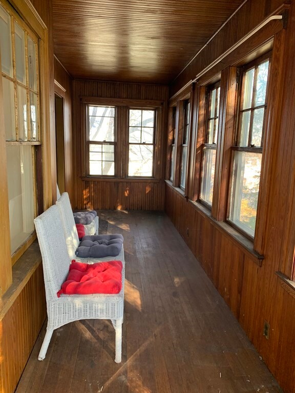 15 Johnswood Rd unit 2, Roslindale, MA 02131 - photo 2