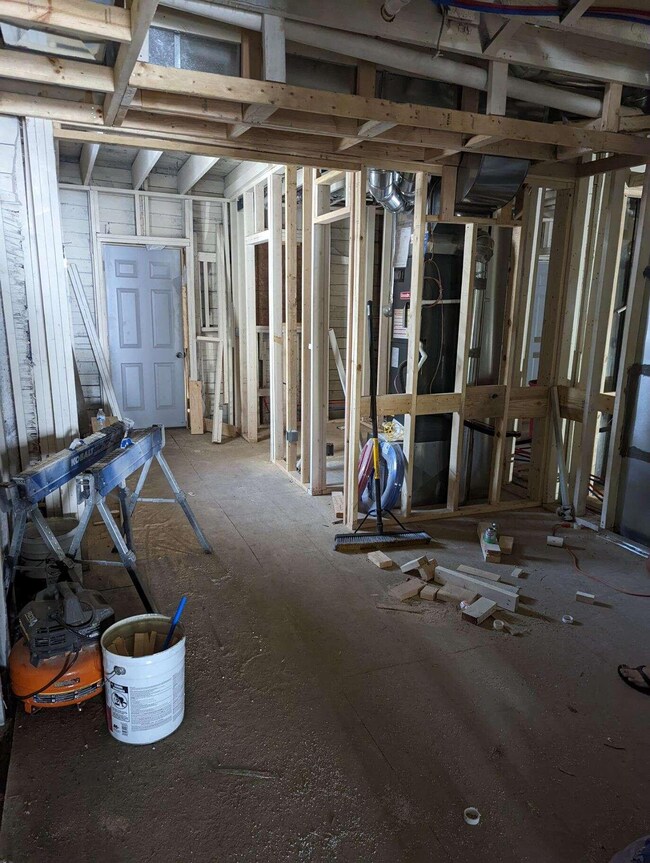 1862-1864 S 5th St, Columbus, OH 43207 - photo 2