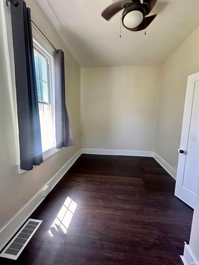 626 Oregon St, Lafayette, IN 47901 - photo 7