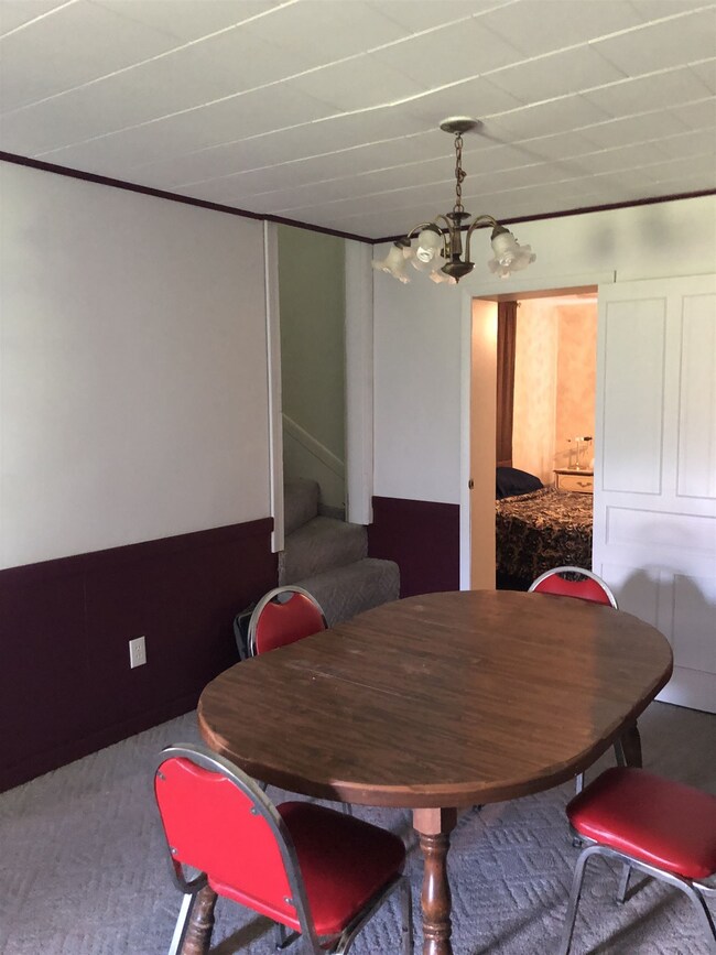 205 N Green St, Greentown, IN 46936 - photo 6