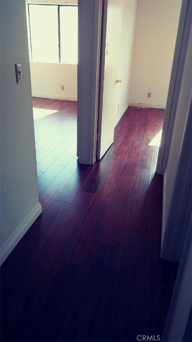 435 N Alhambra Ave unit D, Monterey Park, CA 91755 - photo 3