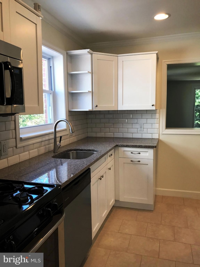 5418 Gallatin St, Hyattsville, MD 20781 - photo 6