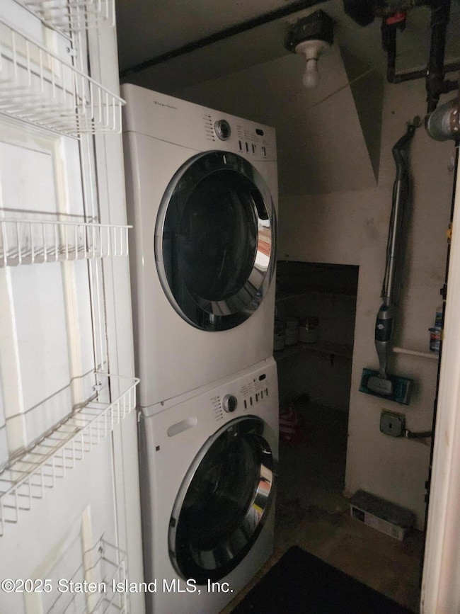 64 Macon Ave unit A, Staten Island, NY 10312 - photo 6