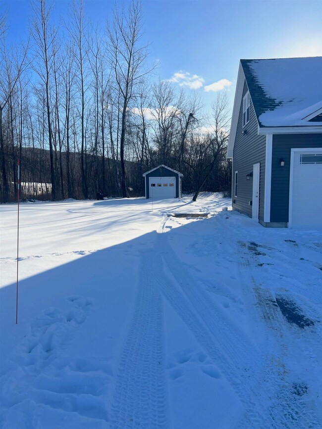 99 Trails Edge Dr, Sheldon, VT 05483 - photo 4