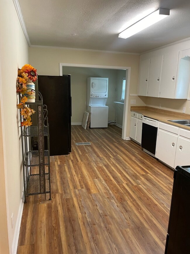 108 Colonial Ave, Dothan, AL 36301 - photo 6