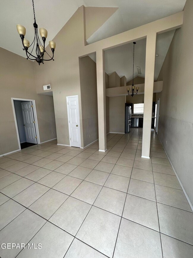 608 Orchid Dr, Horizon City, TX 79928 - photo 7