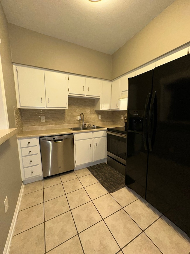 Plenty Of Room For Preparing Your Favorite Meals