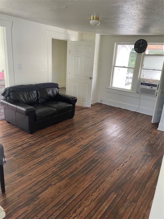 1043 7th Ave N unit 2, Saint Petersburg, FL 33705 - photo 7