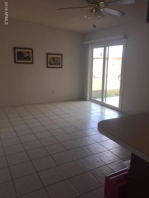 Dining room1