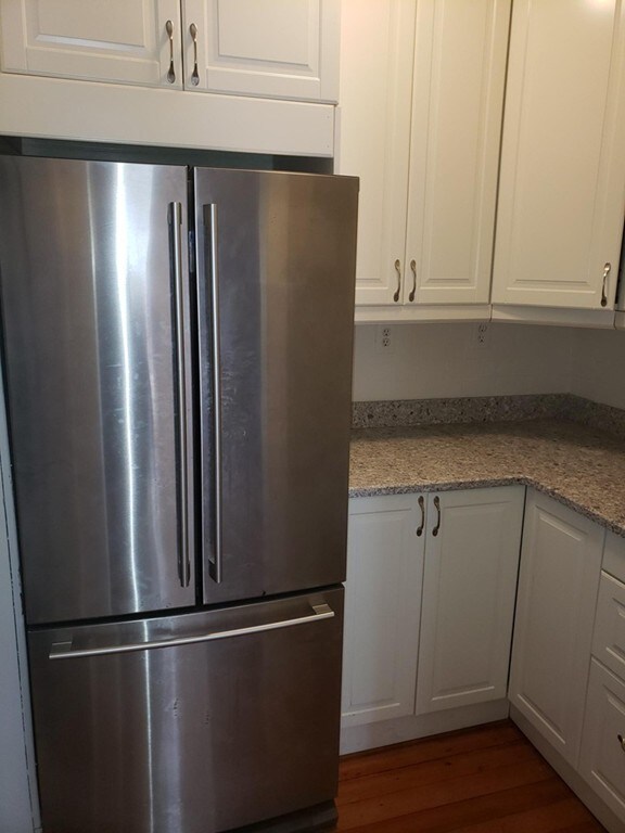 8 Hallet St unit 3, Boston, MA 02122 - photo 4