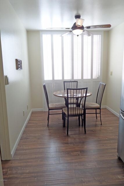 8630 E Monterosa Breakfast Nook