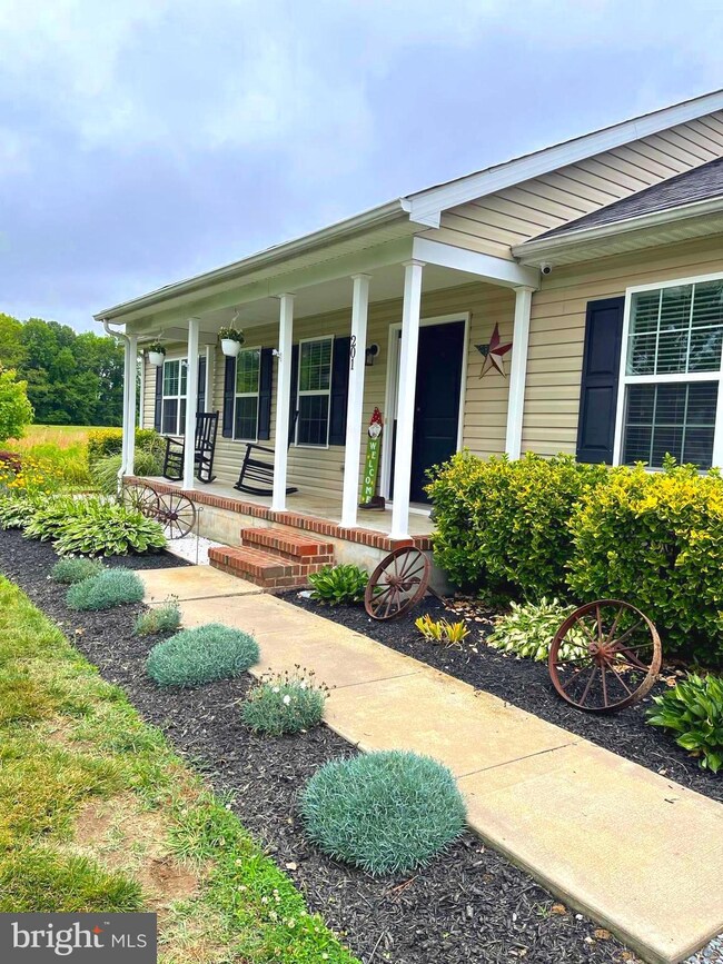 201 Mount Zion Cir, Centreville, MD 21617 - photo 5