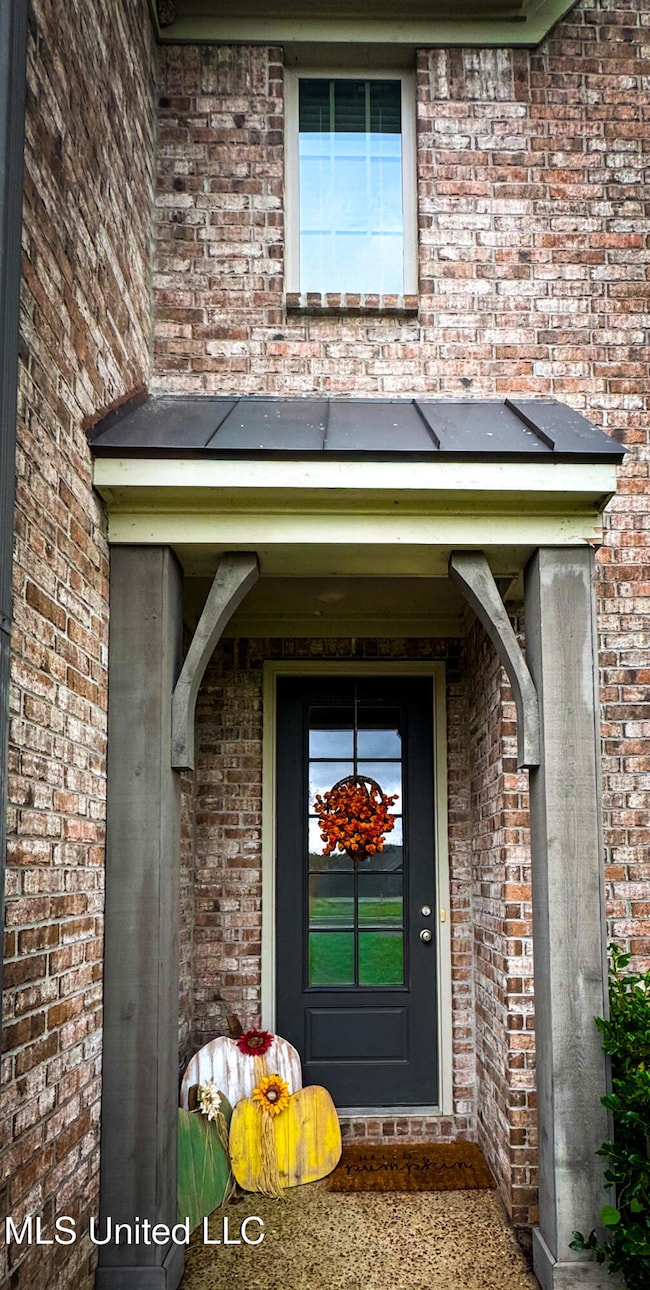 4133 Carolyn Mitchell Dr, Olive Branch, MS 38654 - photo 2