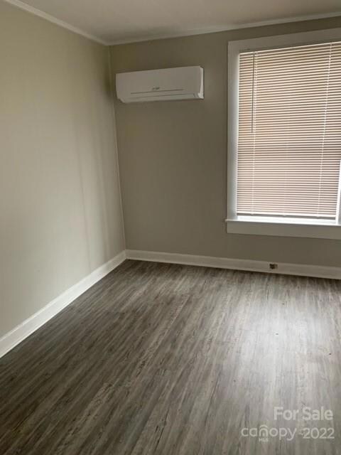 1225 4th St, Statesville, NC 28677 - photo 5