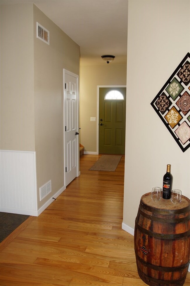 5202 Ninebark Dr, Fitchburg, WI 53711 - photo 7