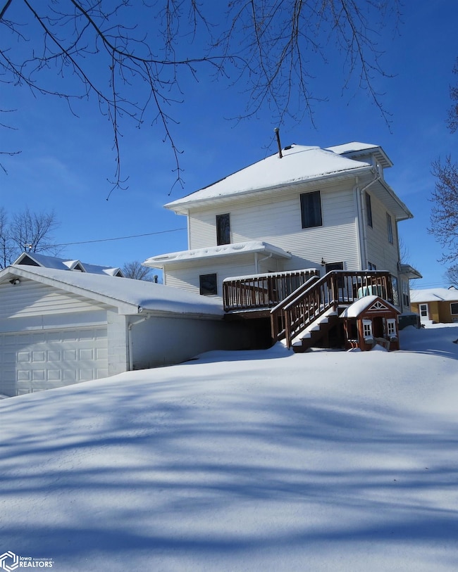 611 Broadway St, Brooklyn, IA 52211 - photo 2