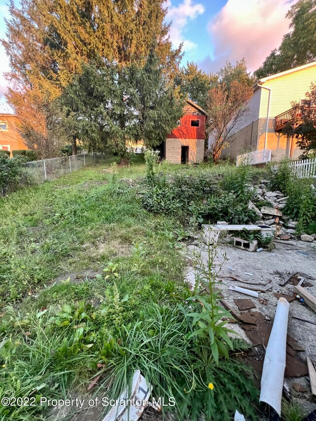 1511 S Irving Ave, Scranton, PA 18505 - photo 6