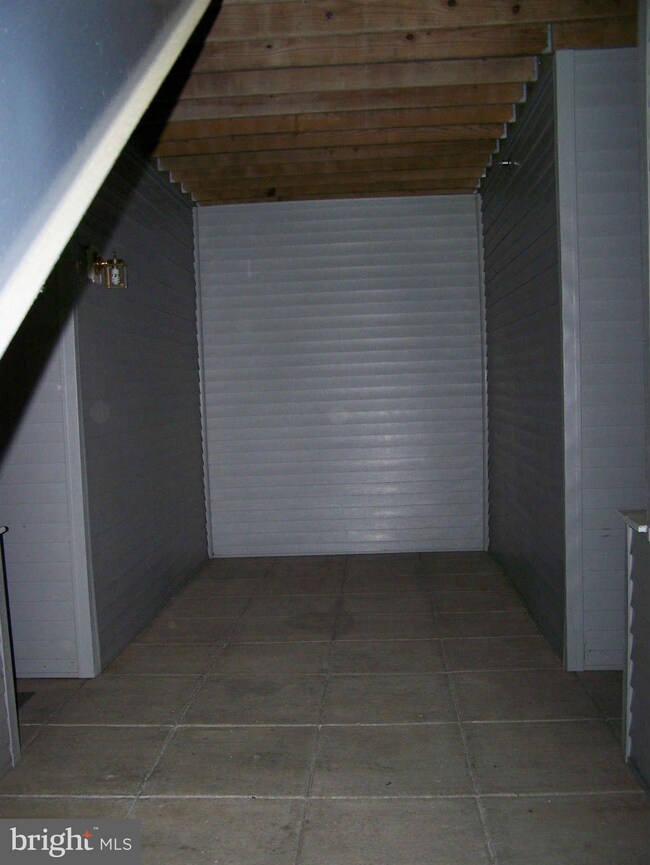 4400 Silverbrook Ln unit F004, Owings Mills, MD 21117 - photo 6