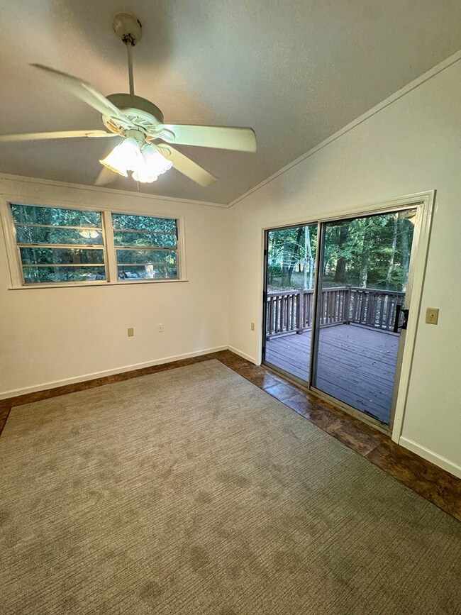 435 Horseshoe Cir, Thomasville, GA 31757 - photo 7