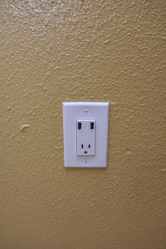 23306 Wintergate Dr, Spring, TX 77373 - photo 7