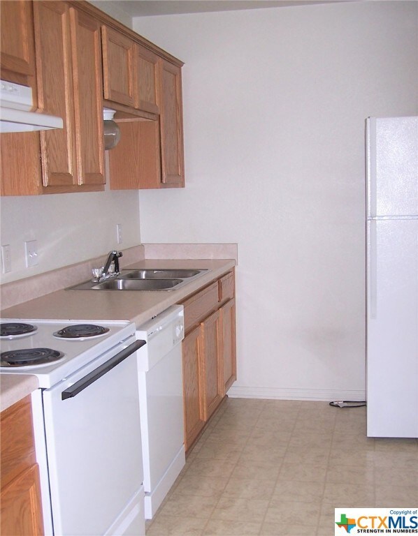 1016 North Dr unit 4, Copperas Cove, TX 76522 - photo 2