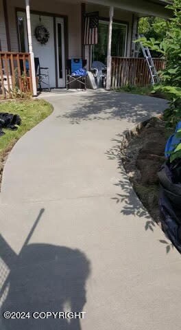 Walkway to front of Home