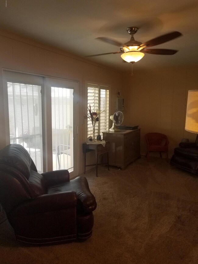 14215 N Newcastle Dr, Sun City, AZ 85351 - photo 7
