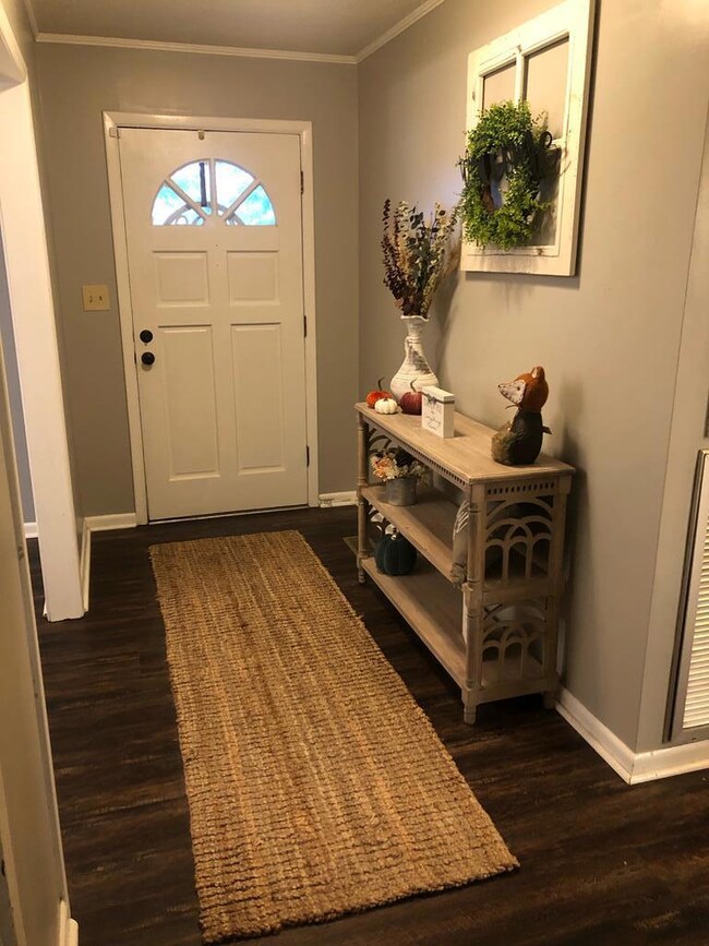 302 Abert Ave, Eufaula, AL 36027 - photo 2