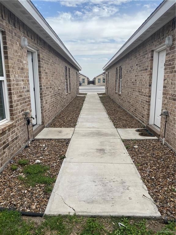 3207 Luz Divina St unit 2, Edinburg, TX 78542 - photo 2