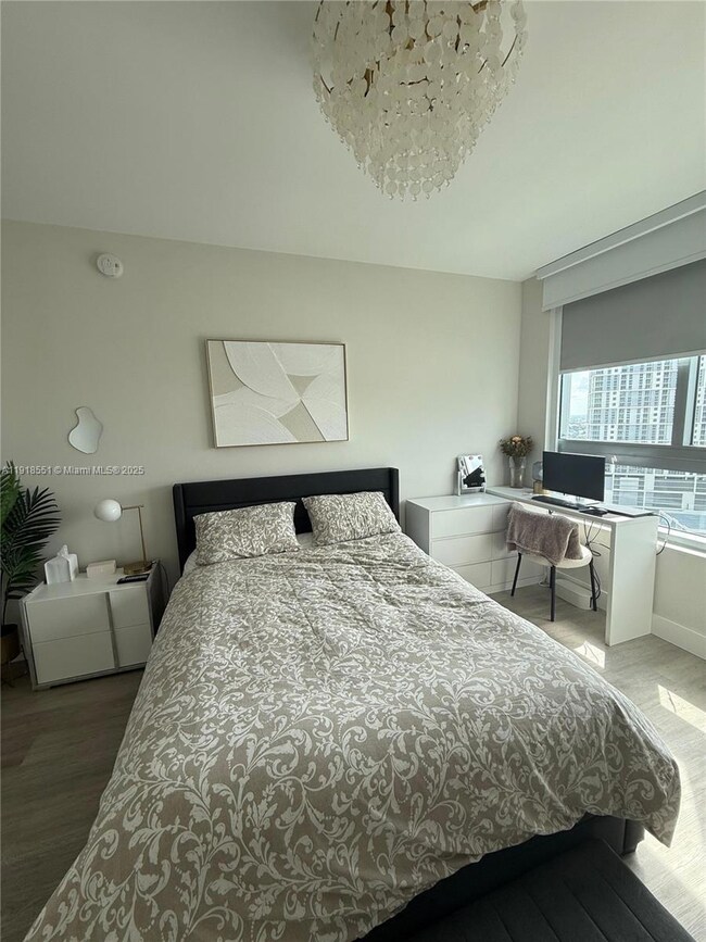 The Ivy Condominium unit 2108, Miami, FL 33130 - photo 5