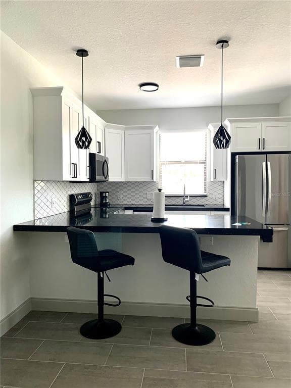 14235 Palm St, Madeira Beach, FL 33708 - photo 4