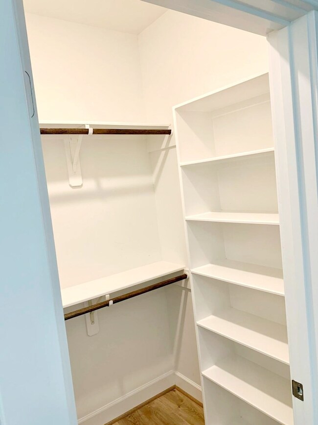 716 Link Rd, Houston, TX 77009 - photo 4