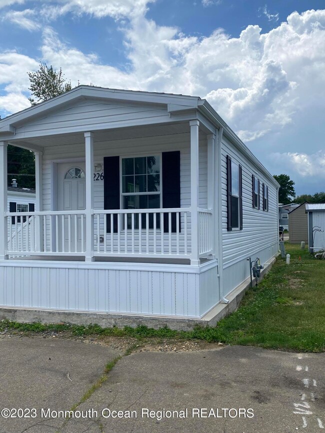 226 Lane c, Hazlet, NJ 07730 - photo 3