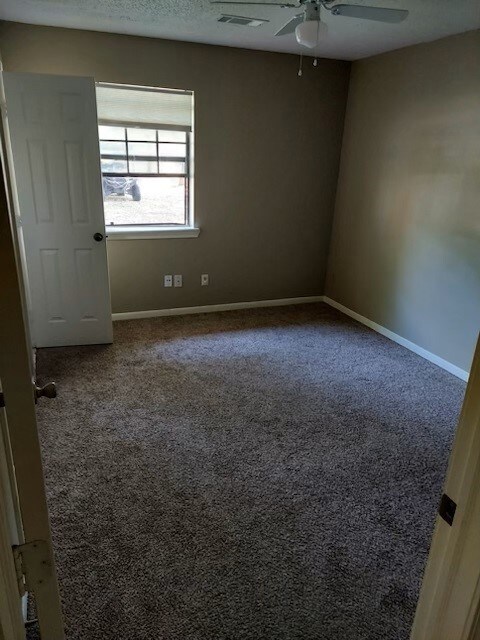 6122 Sharondale St, Pearland, TX 77584 - photo 6