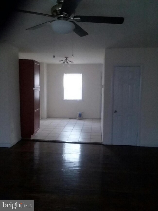 1582 S 9th St, Camden, NJ 08104 - photo 2